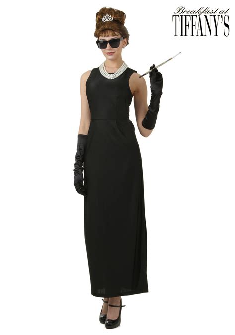 breakfast at tiffanys outfit